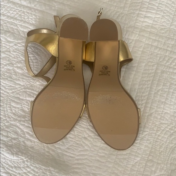 Gold TStrap heels - Picture 5 of 5